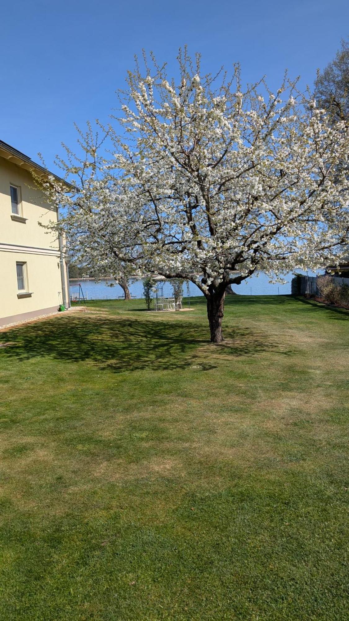 Casa Sul Lago Werder  Luaran gambar